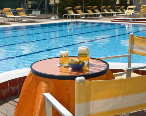 media.Slide-Piscina-03-Hotel-Vanni-Misano