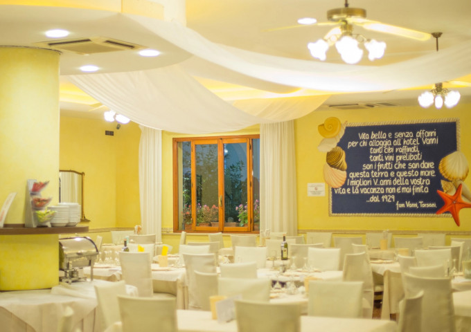 media.Slide-Ambienti-02-Hotel-Vanni-Misano