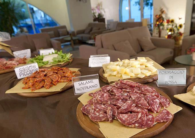 media.Gallery-Degustazione-02-Hotel-Vanni-Misano