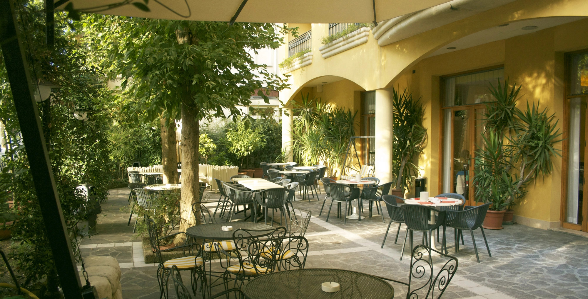 media.Slide-Giardino-01-Hotel-Vanni-Misano
