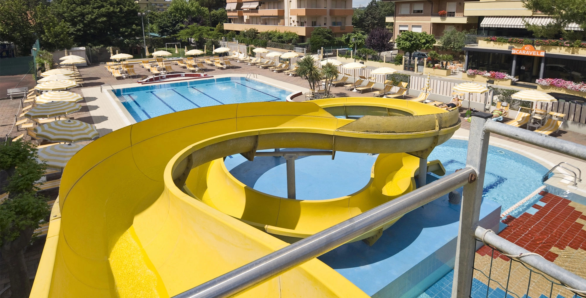 media.Slide-Piscina-02-Hotel-Vanni-Misano