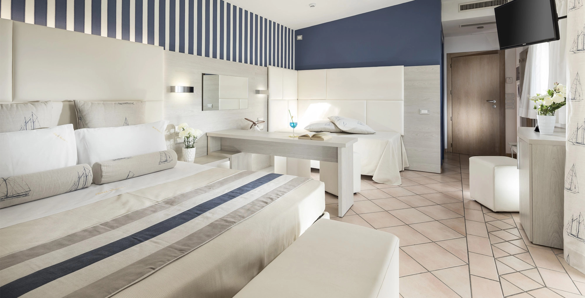 media.Slide-Suite-Prestige-03-Hotel-Vanni-Misano